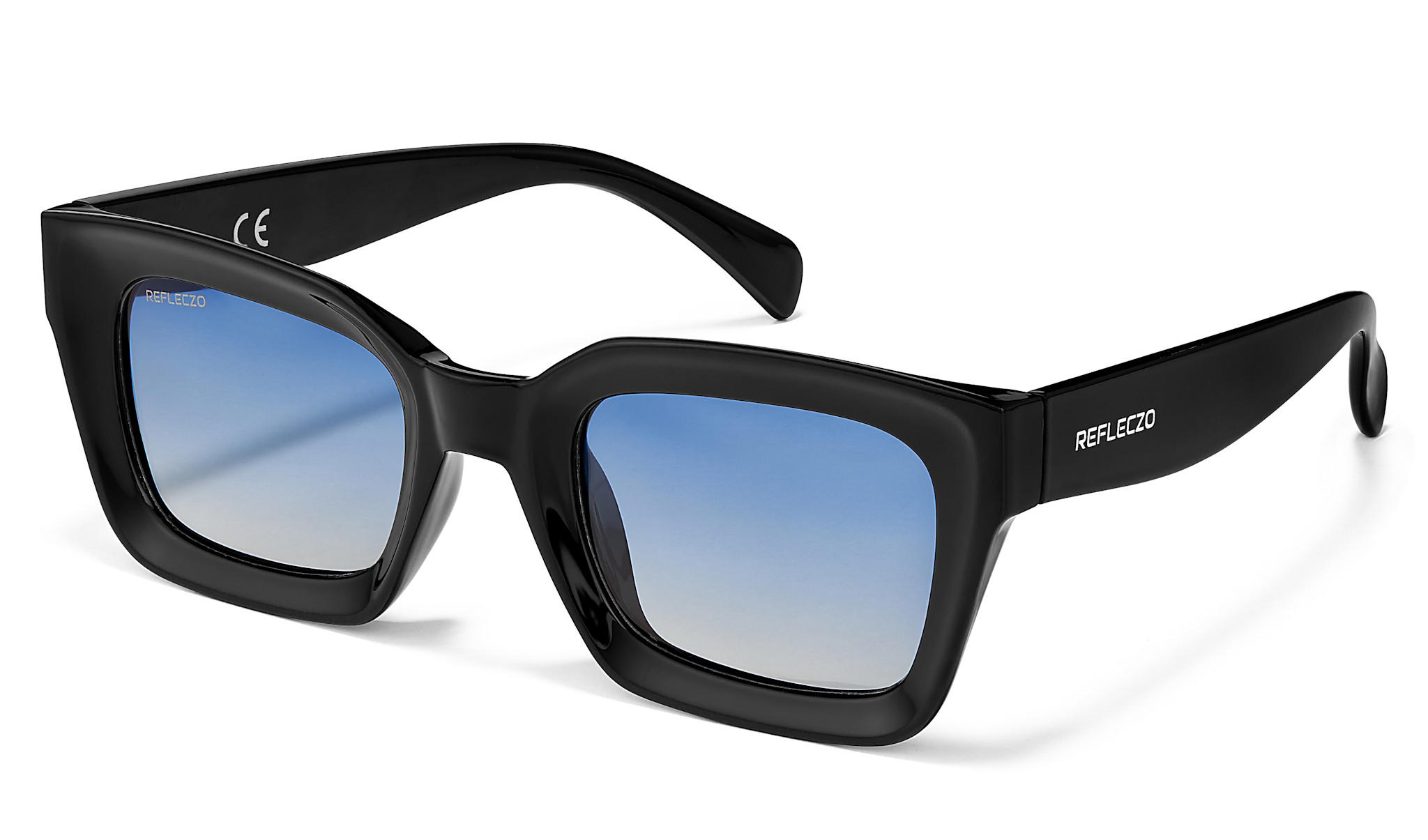 Alternative view of Amir